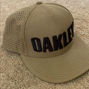 Oakley SnapBack hat